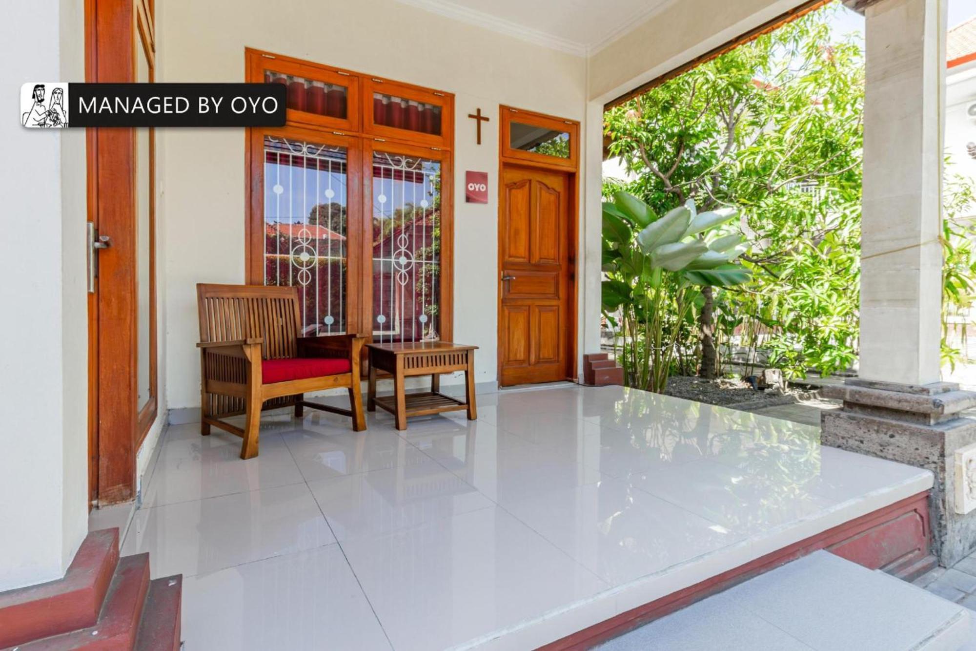 Collection O Near Seminyak Beach Formerly The Kumpi Hotel Exterior foto