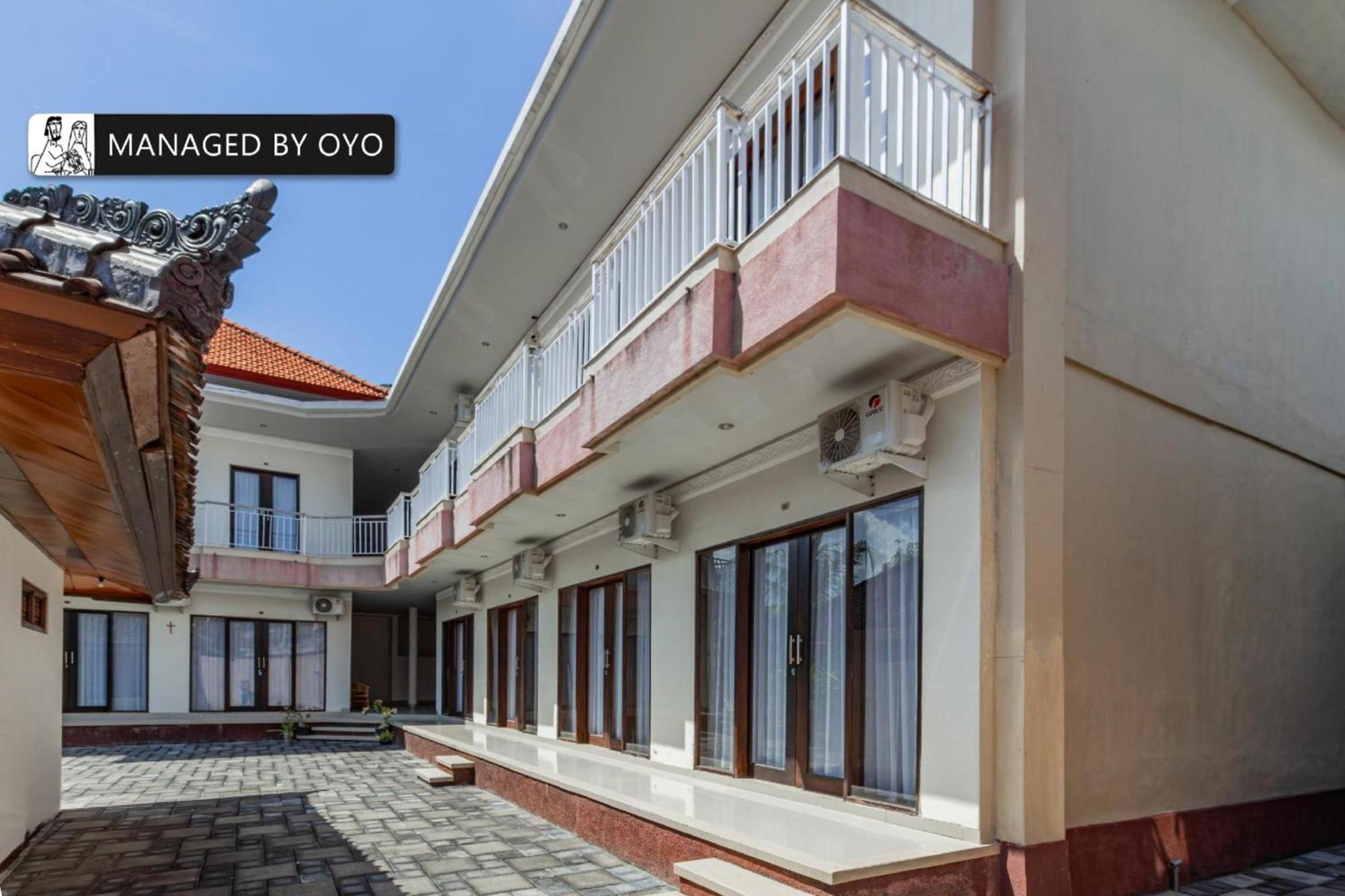 Collection O Near Seminyak Beach Formerly The Kumpi Hotel Exterior foto